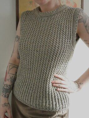 Peserico Gold and Gray Textured Sweater Vest, size 42